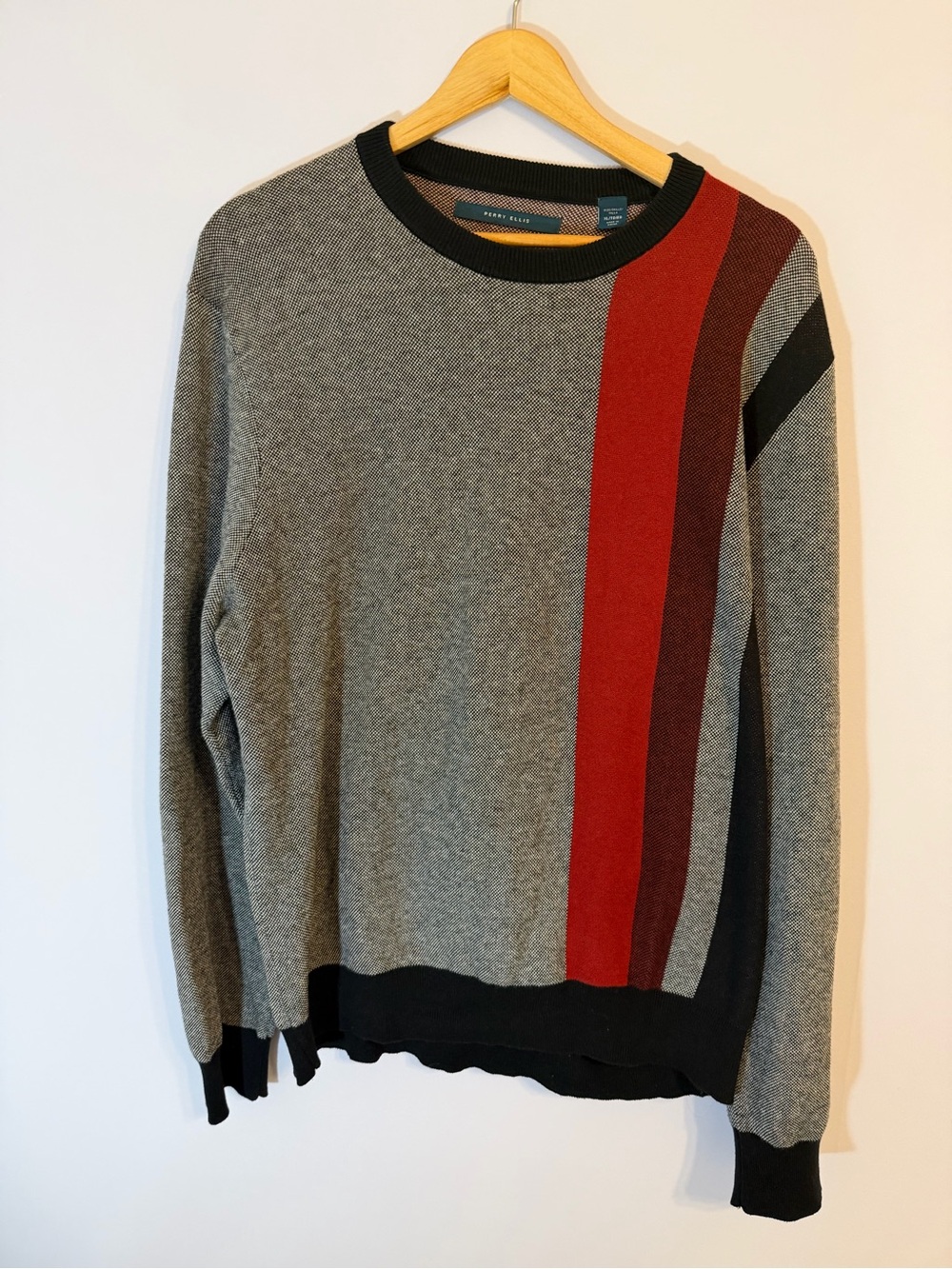 Perry Ellis Gray Crewneck Sweater with Red and Burgundy Vertical Stripes XL